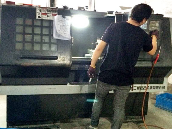 Lathe for aluminum housing